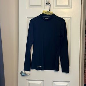 Under armour large cold gear fitted high neck